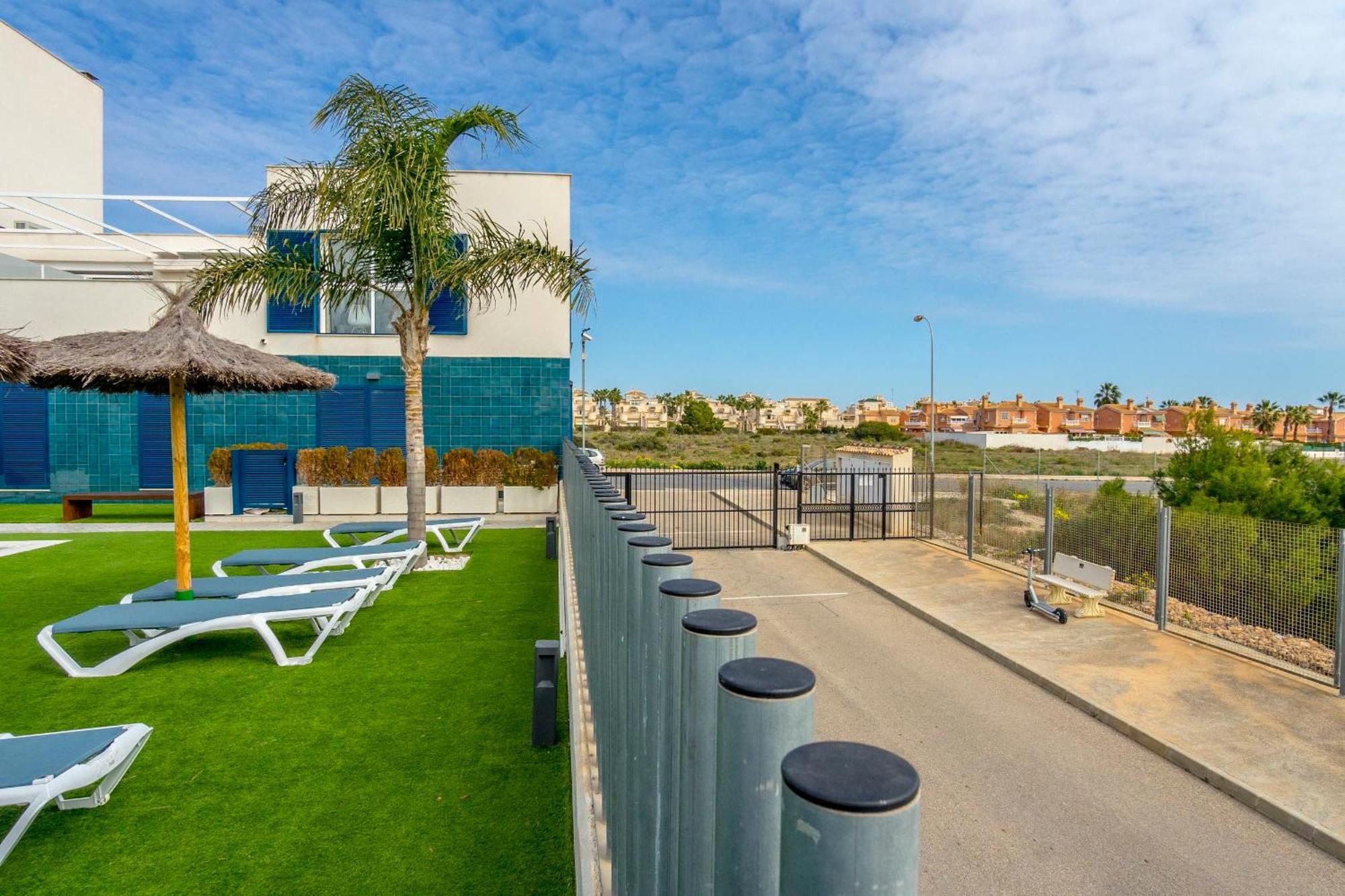 Turquesa Del Mar - Sun & Beach & Golf & Bike - Large Terrace Ground-Floor Spanish Apartment Dehesa de Campoamor  Exteriör bild