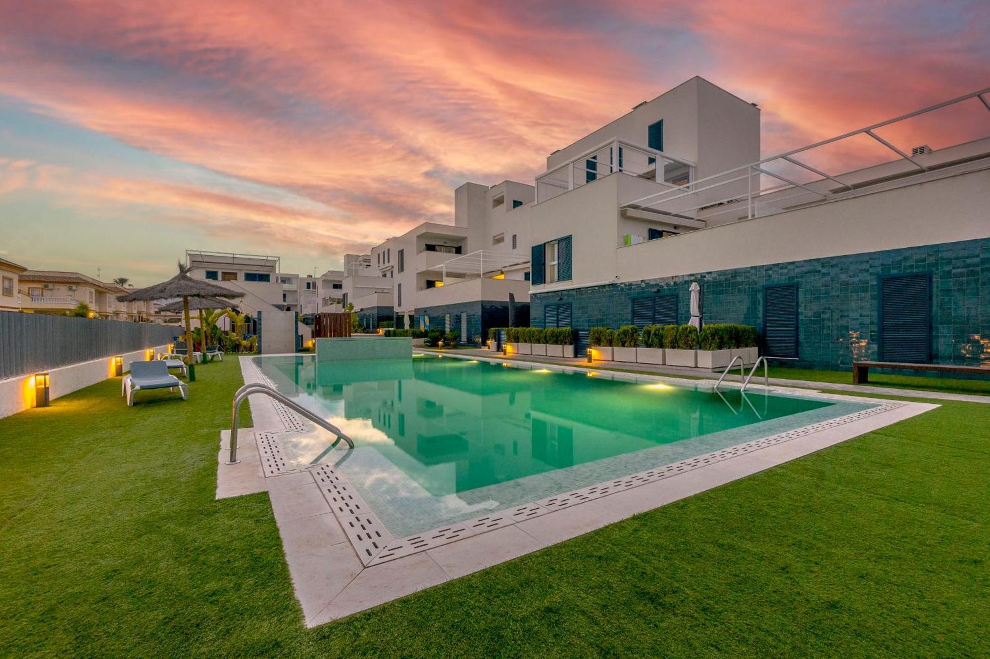 Turquesa Del Mar - Sun & Beach & Golf & Bike - Large Terrace Ground-Floor Spanish Apartment Dehesa de Campoamor  Exteriör bild