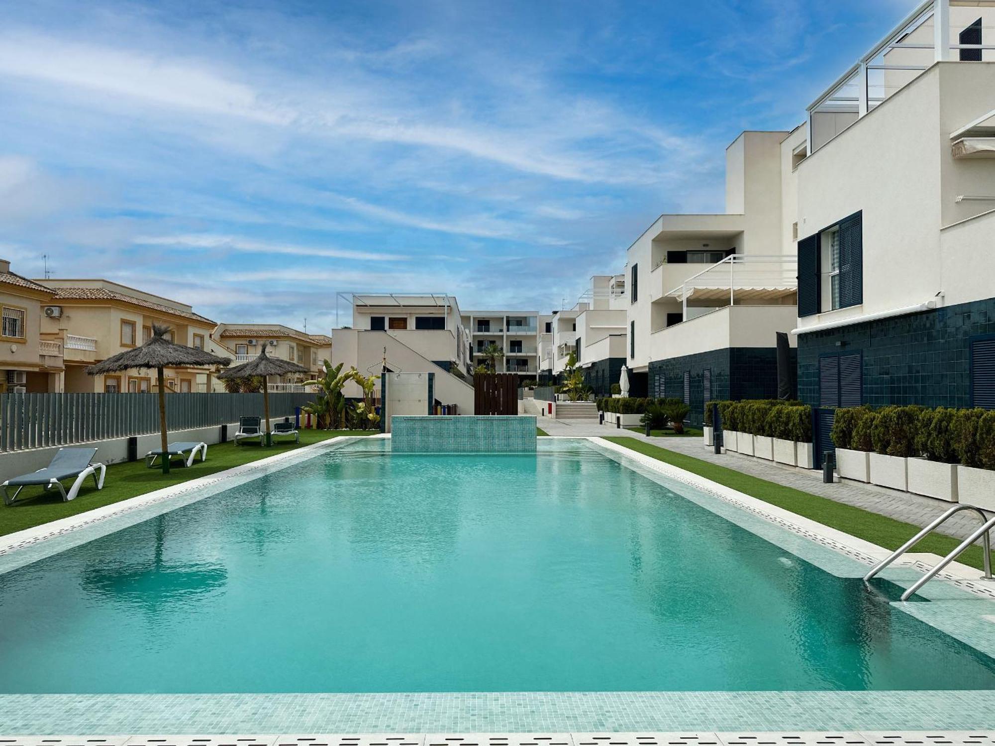 Turquesa Del Mar - Sun & Beach & Golf & Bike - Large Terrace Ground-Floor Spanish Apartment Dehesa de Campoamor  Exteriör bild
