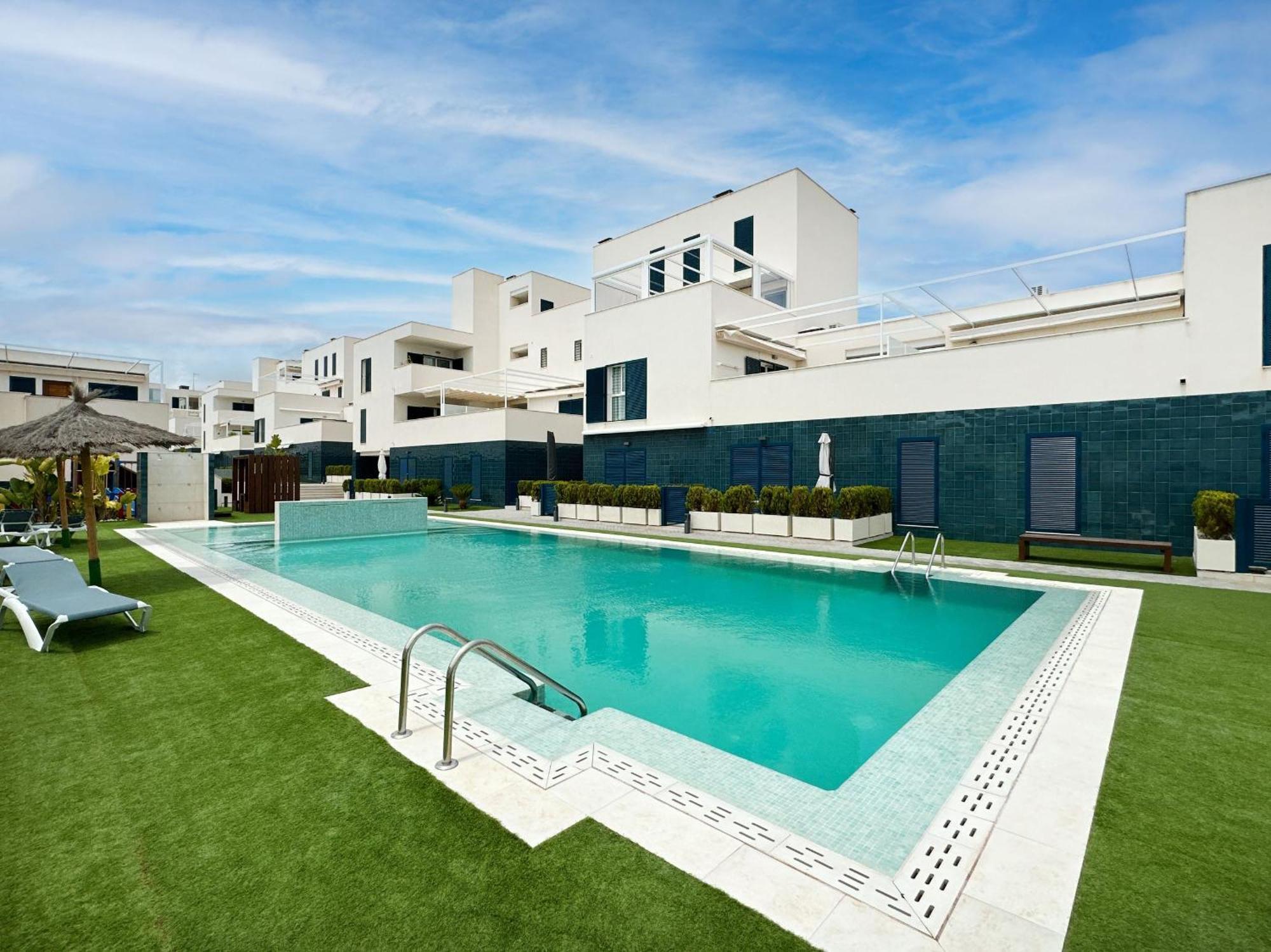 Turquesa Del Mar - Sun & Beach & Golf & Bike - Large Terrace Ground-Floor Spanish Apartment Dehesa de Campoamor  Exteriör bild
