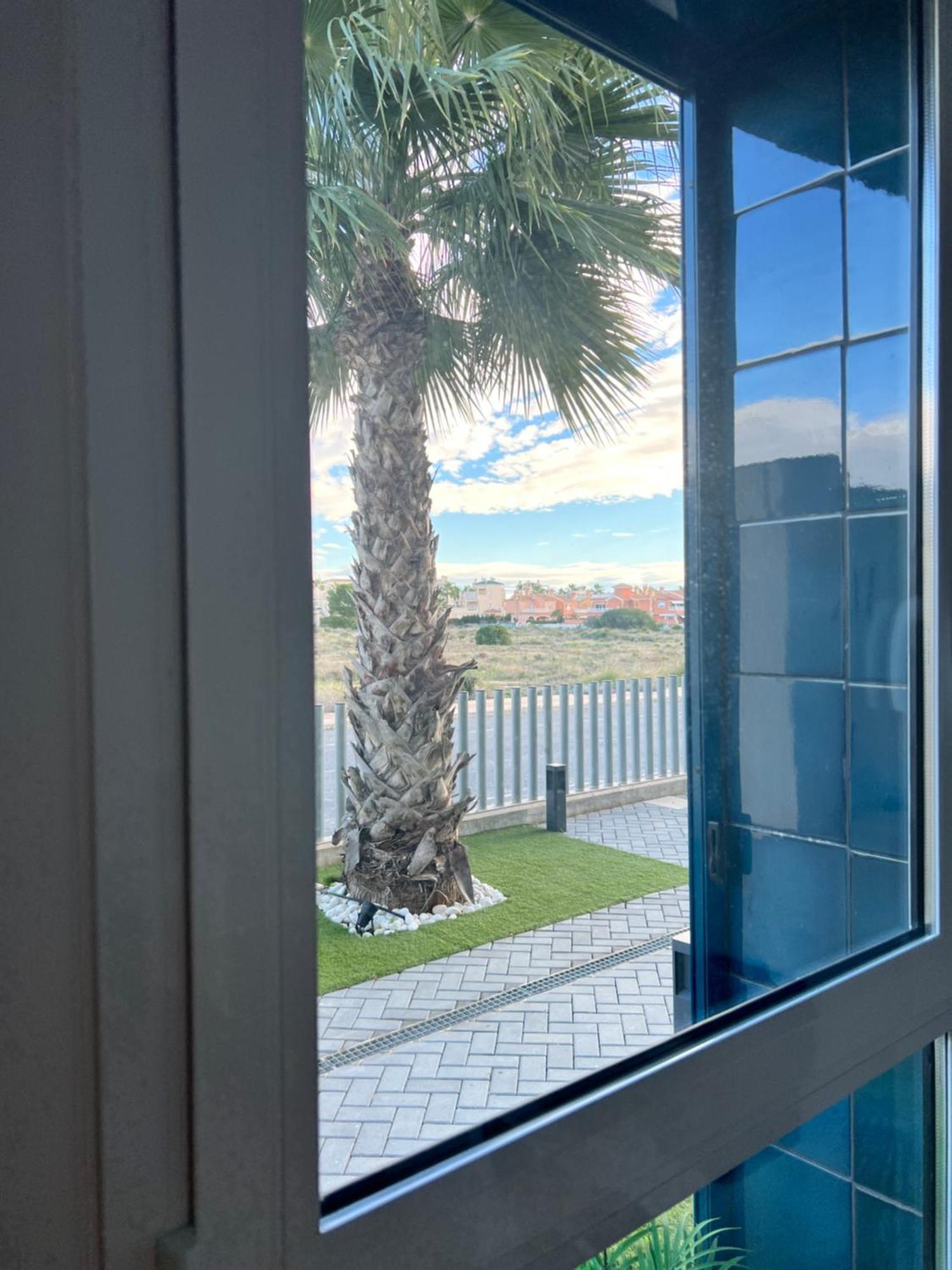 Turquesa Del Mar - Sun & Beach & Golf & Bike - Large Terrace Ground-Floor Spanish Apartment Dehesa de Campoamor  Exteriör bild